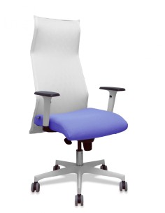 Piqueras y Crespo Sillón Sahuco blanco bali azul claro brazos blancos base blanca ruedas parqué 65mm