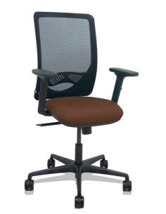 Piqueras y Crespo Silla Zulema sincro malla negra asiento bali marron oscuro brazos 2D ruedas 65mm
