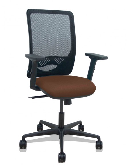 Piqueras y Crespo Silla Zulema sincro malla negra asiento bali marron oscuro brazos 2D ruedas 65mm